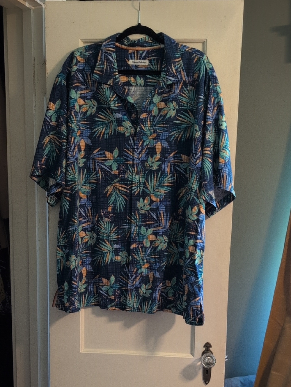Tommy Bahama Navy Blue Tropical Print Short-Sleeve Button-Down Shirt